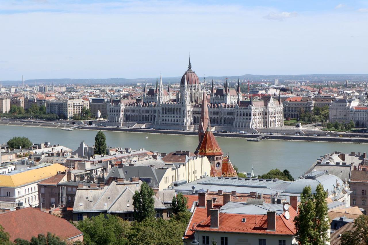 Marvelosa Apartment - Central By The Chain Bridge Budapest Exterior photo