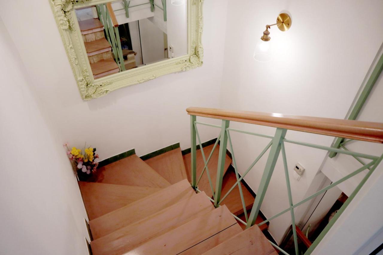 Marvelosa Apartment - Central By The Chain Bridge Budapest Exterior photo